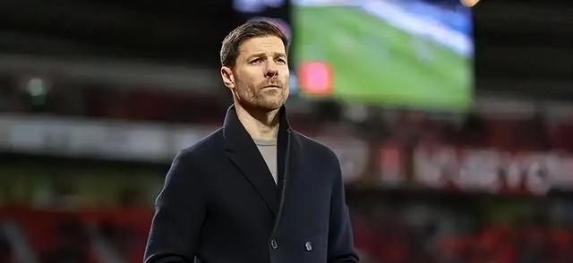 突然被打入, 来转机, 天才出身