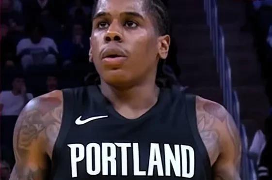 攥在手里, 黑马悬念, 他们可能押