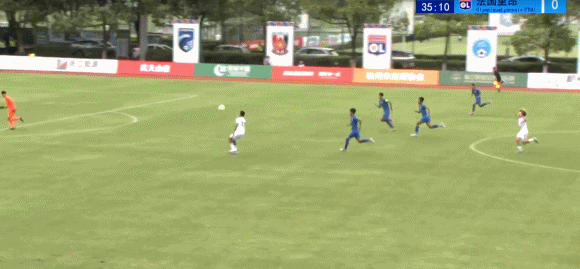 脸无奈, 上海申花