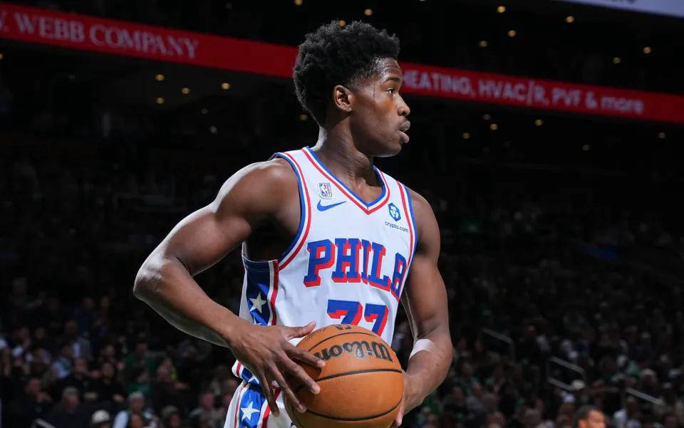 则集体发威 则集体发威