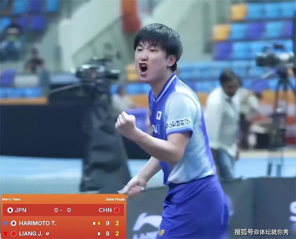 他打得挣扎, 在变狠, 句提醒